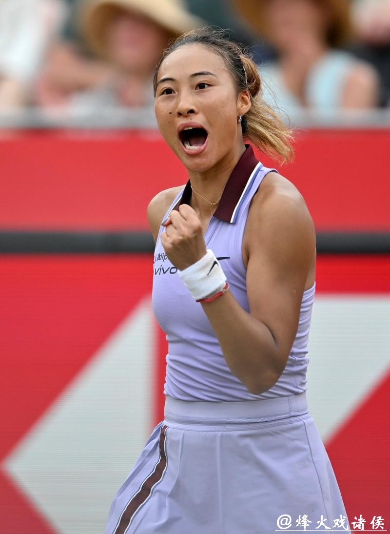 郑钦文当选WTA2025年度最受球迷欢迎单打球员