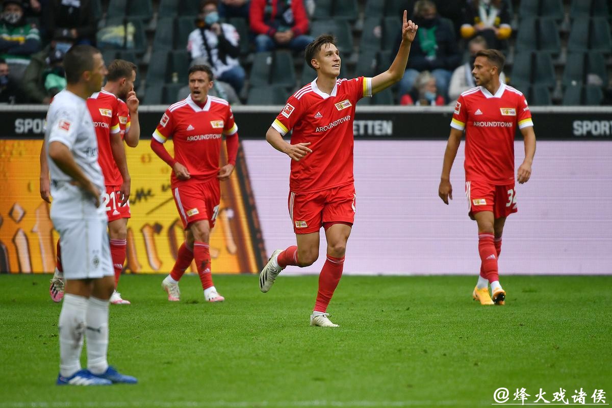 调查:半数以上德国人希望德甲重启“幽灵赛” 调查:半数以上德国人希望德甲重启“幽灵赛”