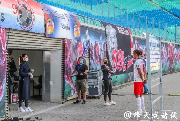 调查:半数以上德国人希望德甲重启“幽灵赛” 调查:半数以上德国人希望德甲重启“幽灵赛”