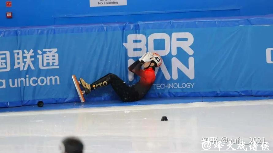 短道速滑首金诞生！东道主意大利夺冠！中国短道队遗憾失误，无缘奖牌！